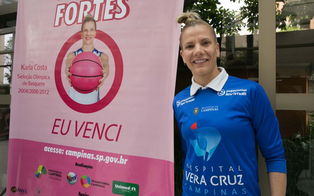 Exposição fotográfica apóia campanha do Outubro Rosa