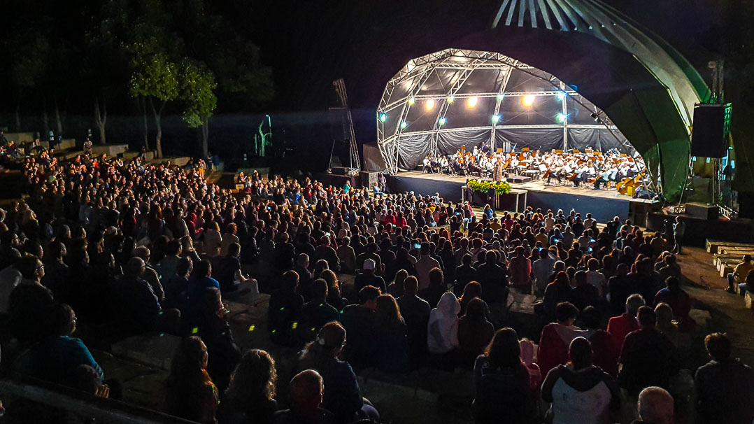 Sinfônica comemora 90 anos com concertos especiais